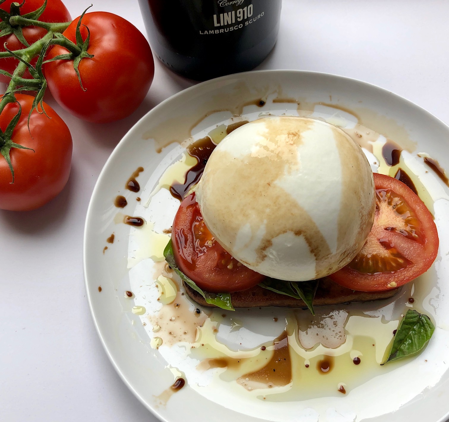 caprese burrata toast