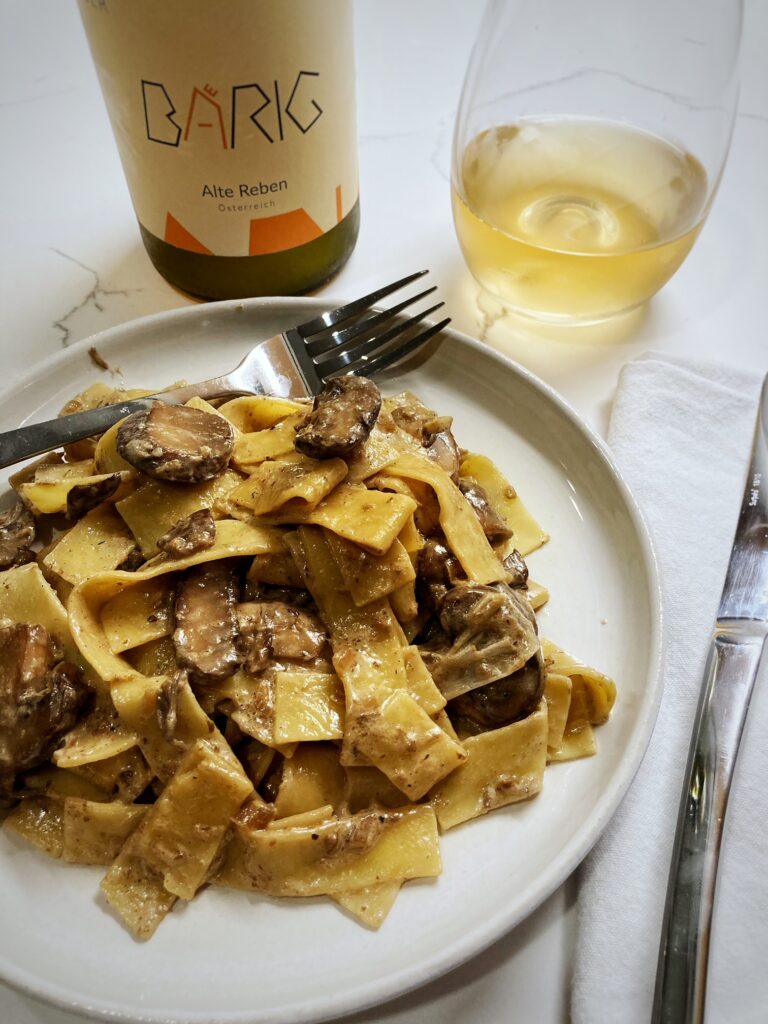 vegetarian mushroom stroganoff wine pairing