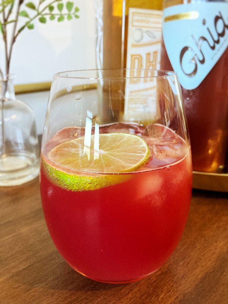 alcohol free cranberry spritz with ghia
